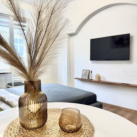 Miamo Apart Вірменська Lviv Ngoại thất bức ảnh