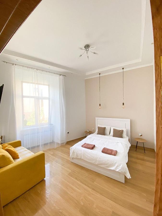 Miamo Apart Вірменська Lviv Ngoại thất bức ảnh