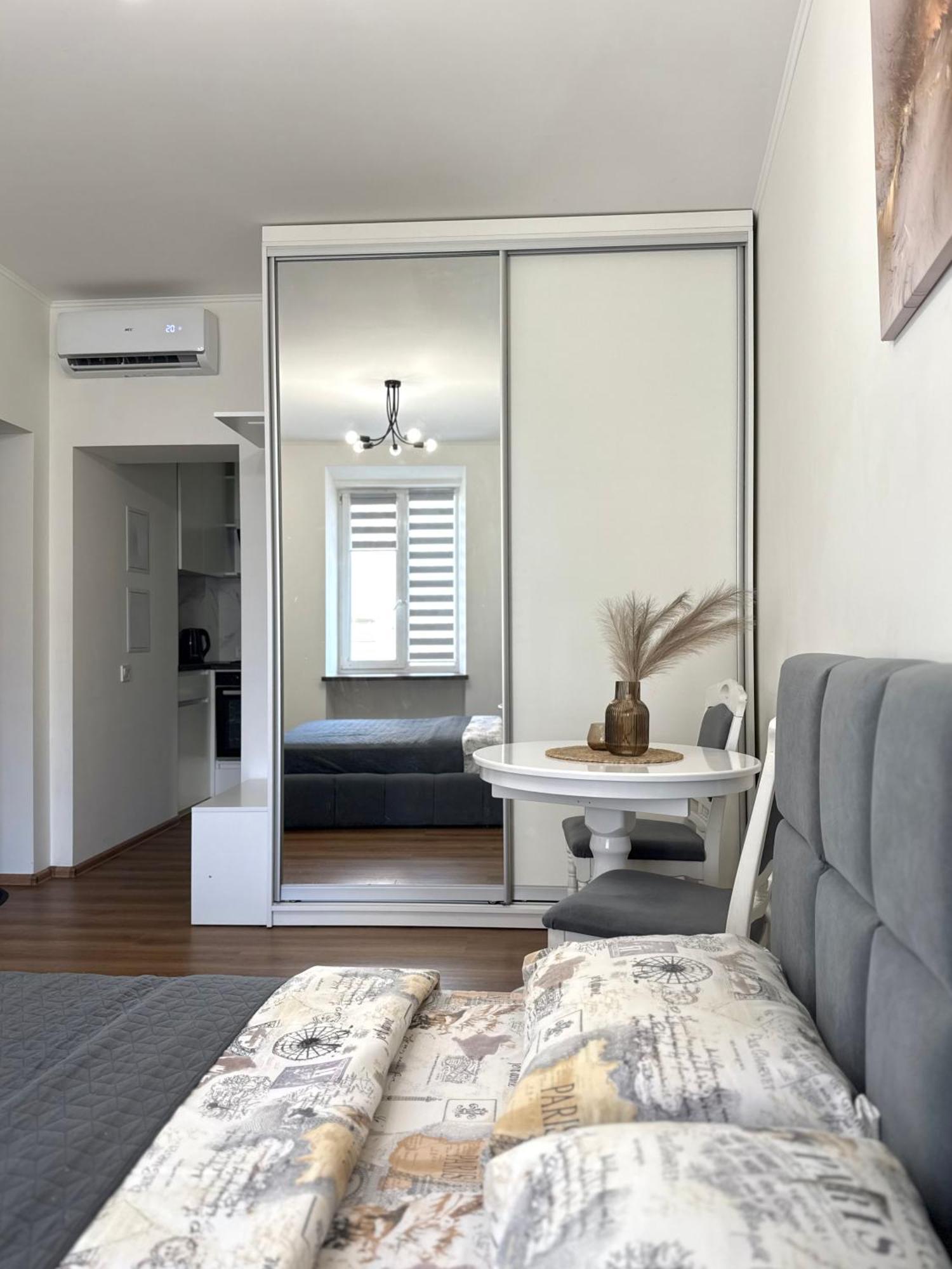 Miamo Apart Вірменська Lviv Ngoại thất bức ảnh